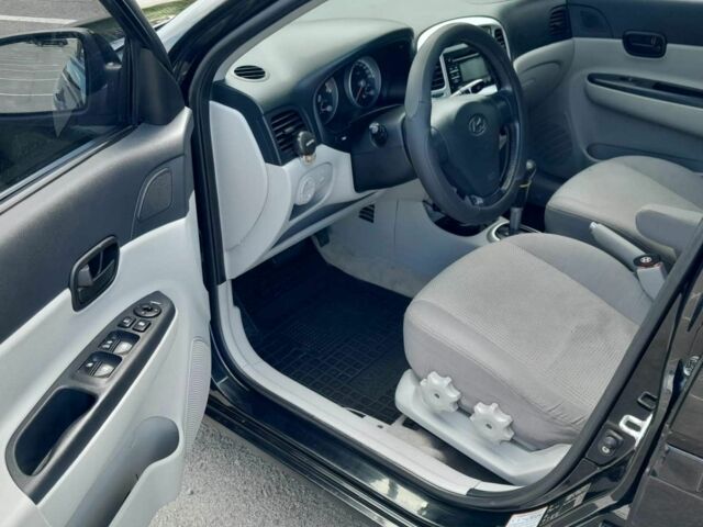 Черный Хендай Акцент, объемом двигателя 0 л и пробегом 170 тыс. км за 6000 $, фото 5 на Automoto.ua