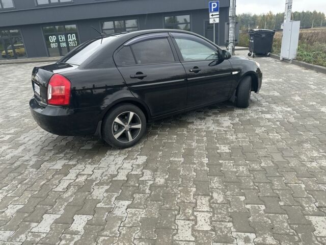 Чорний Хендай Акцент, об'ємом двигуна 1.5 л та пробігом 284 тис. км за 4100 $, фото 4 на Automoto.ua