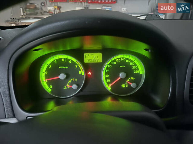 Чорний Хендай Акцент, об'ємом двигуна 1.4 л та пробігом 180 тис. км за 4950 $, фото 31 на Automoto.ua