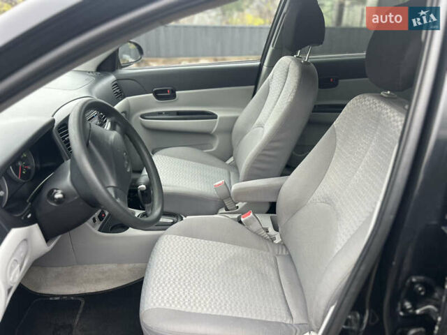 Чорний Хендай Акцент, об'ємом двигуна 1.4 л та пробігом 180 тис. км за 4950 $, фото 35 на Automoto.ua