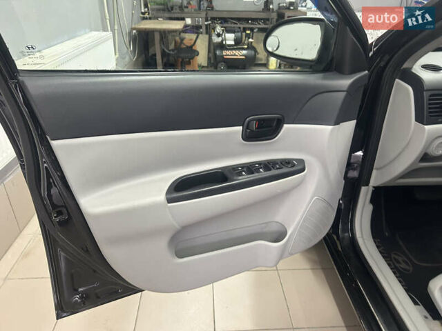 Чорний Хендай Акцент, об'ємом двигуна 1.4 л та пробігом 180 тис. км за 4950 $, фото 18 на Automoto.ua