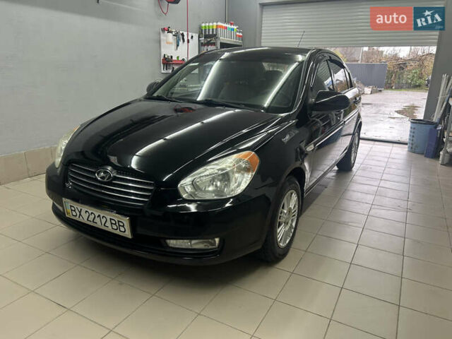 Чорний Хендай Акцент, об'ємом двигуна 1.4 л та пробігом 180 тис. км за 4950 $, фото 4 на Automoto.ua