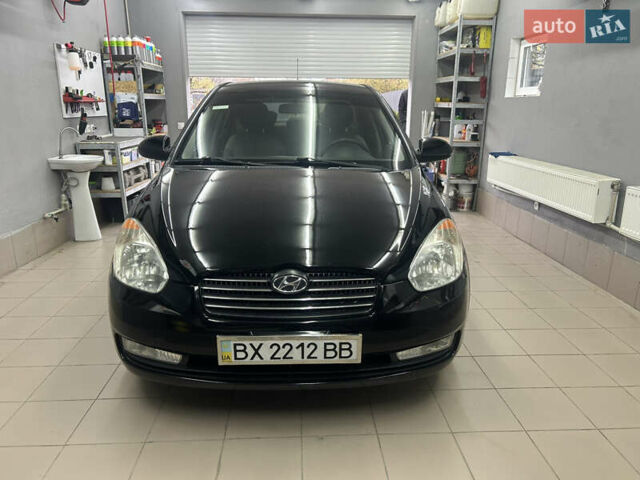 Чорний Хендай Акцент, об'ємом двигуна 1.4 л та пробігом 180 тис. км за 4950 $, фото 5 на Automoto.ua