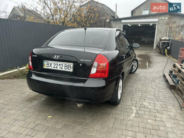 Чорний Хендай Акцент, об'ємом двигуна 1.4 л та пробігом 180 тис. км за 4950 $, фото 12 на Automoto.ua