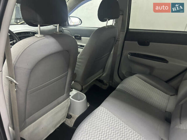 Чорний Хендай Акцент, об'ємом двигуна 1.4 л та пробігом 180 тис. км за 4950 $, фото 21 на Automoto.ua