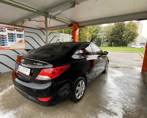 Чорний Хендай Акцент, об'ємом двигуна 1.59 л та пробігом 112 тис. км за 6800 $, фото 3 на Automoto.ua