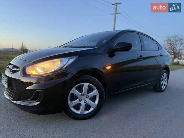Черный Хендай Акцент, объемом двигателя 1.4 л и пробегом 87 тыс. км за 7250 $, фото 126 на Automoto.ua