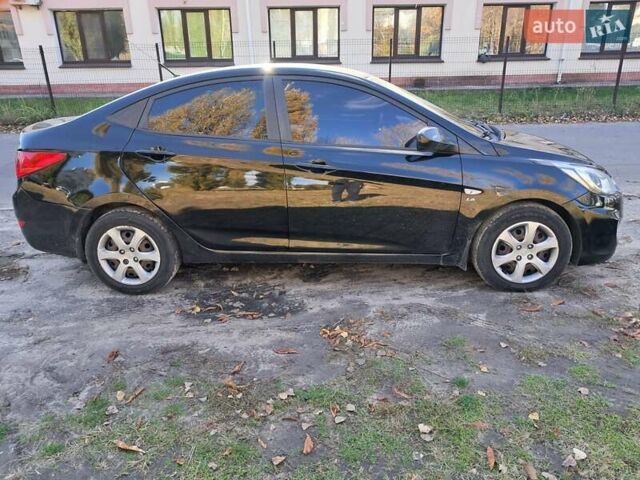 Черный Хендай Акцент, объемом двигателя 1.59 л и пробегом 114 тыс. км за 7150 $, фото 5 на Automoto.ua