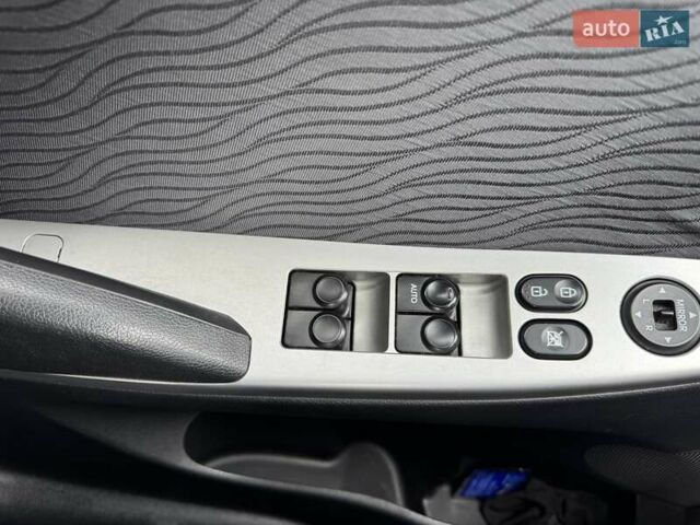 Черный Хендай Акцент, объемом двигателя 1.4 л и пробегом 117 тыс. км за 7500 $, фото 21 на Automoto.ua