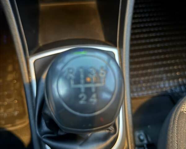 Черный Хендай Акцент, объемом двигателя 1.4 л и пробегом 87 тыс. км за 7250 $, фото 39 на Automoto.ua