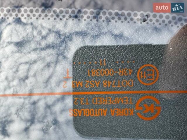 Черный Хендай Акцент, объемом двигателя 1.4 л и пробегом 117 тыс. км за 7500 $, фото 26 на Automoto.ua