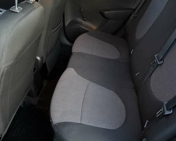 Черный Хендай Акцент, объемом двигателя 1.4 л и пробегом 87 тыс. км за 7250 $, фото 38 на Automoto.ua