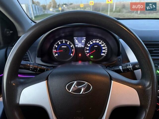 Черный Хендай Акцент, объемом двигателя 1.4 л и пробегом 87 тыс. км за 7250 $, фото 46 на Automoto.ua