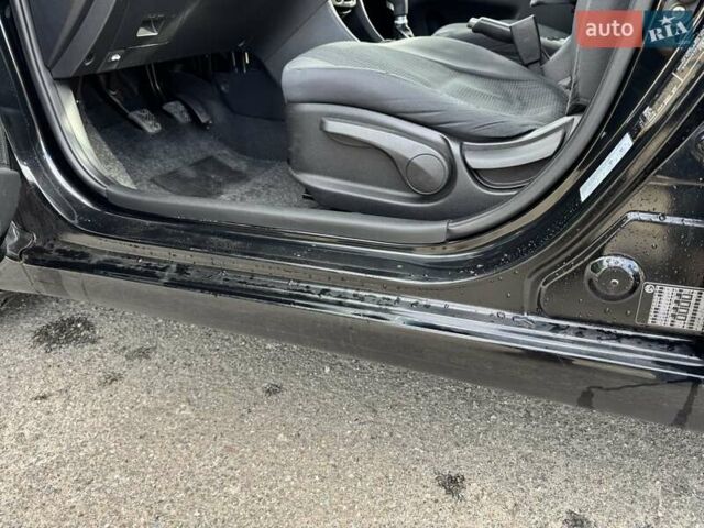 Черный Хендай Акцент, объемом двигателя 1.4 л и пробегом 117 тыс. км за 7500 $, фото 9 на Automoto.ua