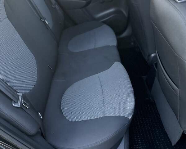 Черный Хендай Акцент, объемом двигателя 1.4 л и пробегом 87 тыс. км за 7250 $, фото 83 на Automoto.ua