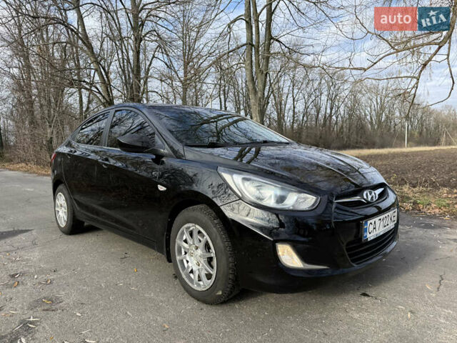 Черный Хендай Акцент, объемом двигателя 1.4 л и пробегом 120 тыс. км за 7900 $, фото 12 на Automoto.ua