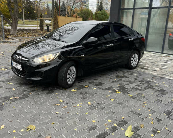 Хендай Акцент 2011 в Полтаве на Automoto.ua Черный Хендай Акцент, объемом двигателя 1.4 л и пробегом 186 тыс. км за 5999 $, фото 8 на Automoto.ua