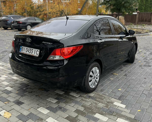 Хендай Акцент 2011 в Полтаве на Automoto.ua Черный Хендай Акцент, объемом двигателя 1.4 л и пробегом 186 тыс. км за 5999 $, фото 16 на Automoto.ua