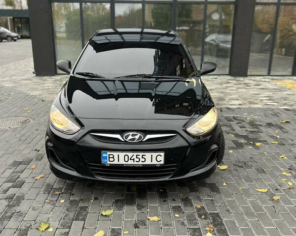 Хендай Акцент 2011 в Полтаве на Automoto.ua Черный Хендай Акцент, объемом двигателя 1.4 л и пробегом 186 тыс. км за 5999 $, фото 4 на Automoto.ua