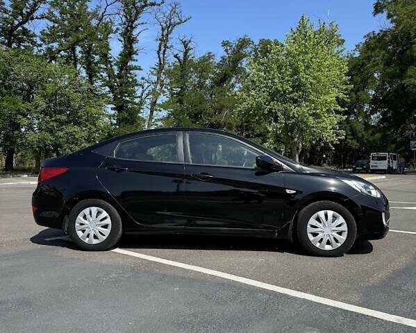 Черный Хендай Акцент, объемом двигателя 1.4 л и пробегом 163 тыс. км за 6900 $, фото 3 на Automoto.ua