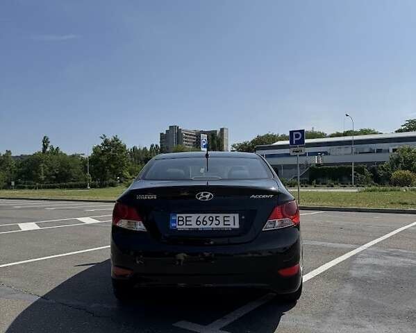 Черный Хендай Акцент, объемом двигателя 1.4 л и пробегом 163 тыс. км за 6900 $, фото 4 на Automoto.ua