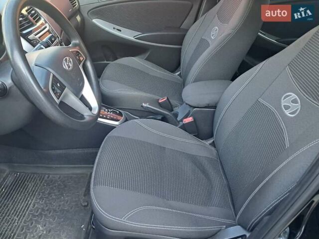 Черный Хендай Акцент, объемом двигателя 1.59 л и пробегом 114 тыс. км за 7150 $, фото 6 на Automoto.ua