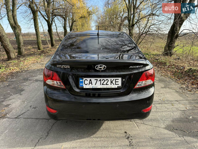 Черный Хендай Акцент, объемом двигателя 1.4 л и пробегом 120 тыс. км за 7900 $, фото 4 на Automoto.ua