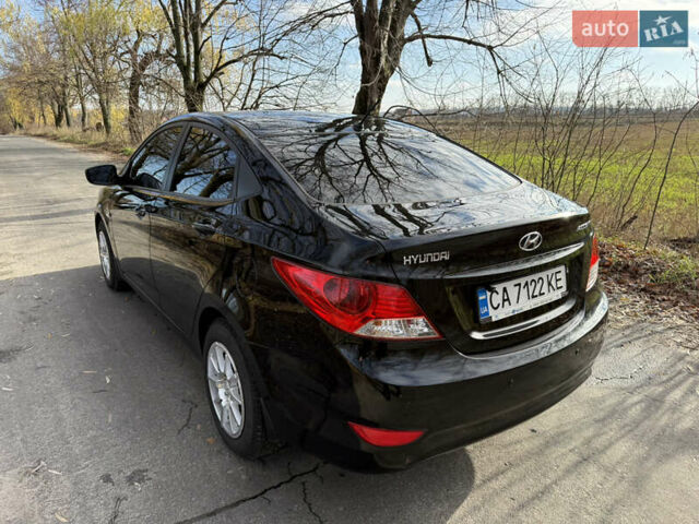 Черный Хендай Акцент, объемом двигателя 1.4 л и пробегом 120 тыс. км за 7900 $, фото 5 на Automoto.ua