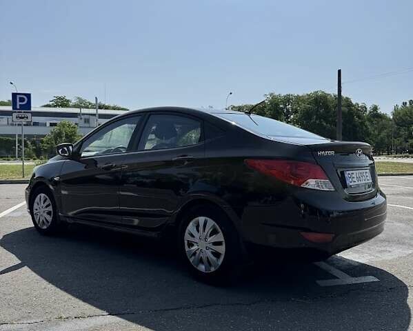 Черный Хендай Акцент, объемом двигателя 1.4 л и пробегом 163 тыс. км за 6900 $, фото 5 на Automoto.ua