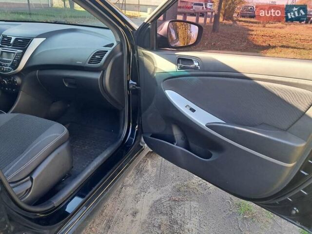 Черный Хендай Акцент, объемом двигателя 1.59 л и пробегом 114 тыс. км за 7150 $, фото 11 на Automoto.ua