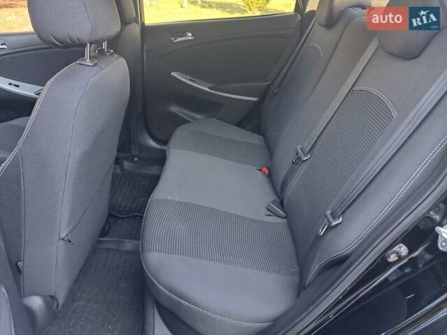 Черный Хендай Акцент, объемом двигателя 1.59 л и пробегом 114 тыс. км за 7150 $, фото 15 на Automoto.ua