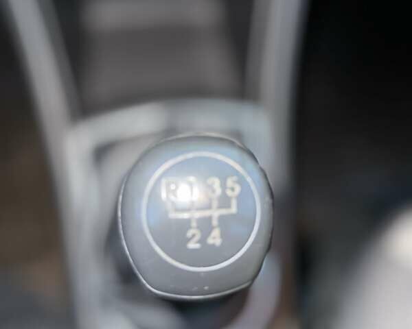 Черный Хендай Акцент, объемом двигателя 1.4 л и пробегом 87 тыс. км за 7250 $, фото 117 на Automoto.ua