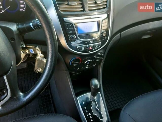 Черный Хендай Акцент, объемом двигателя 1.4 л и пробегом 95 тыс. км за 8900 $, фото 1 на Automoto.ua