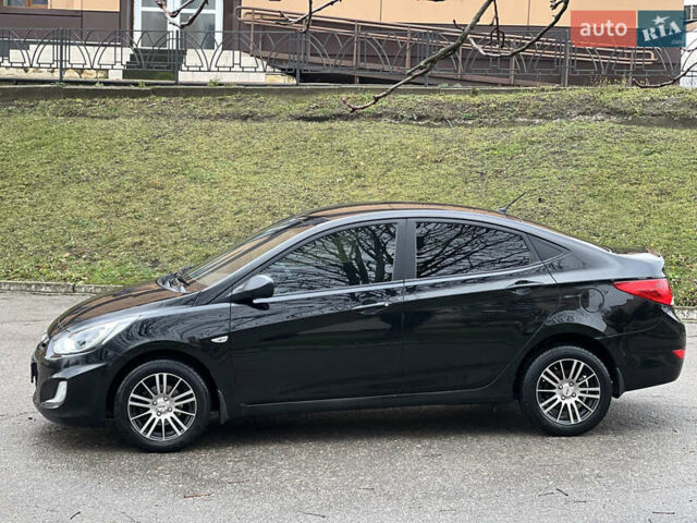 Черный Хендай Акцент, объемом двигателя 1.4 л и пробегом 141 тыс. км за 7650 $, фото 27 на Automoto.ua