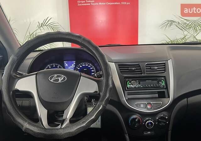 Чорний Хендай Акцент, об'ємом двигуна 1.4 л та пробігом 231 тис. км за 5443 $, фото 11 на Automoto.ua