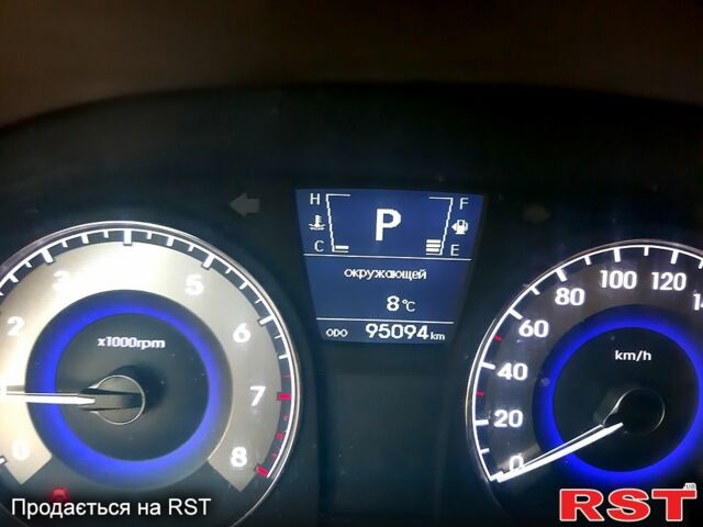 Черный Хендай Акцент, объемом двигателя 1.4 л и пробегом 95 тыс. км за 8900 $, фото 7 на Automoto.ua