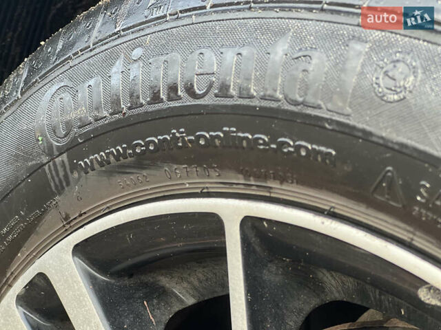 Черный Хендай Акцент, объемом двигателя 1.4 л и пробегом 141 тыс. км за 7650 $, фото 7 на Automoto.ua