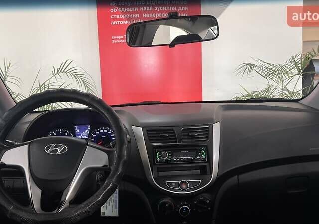 Чорний Хендай Акцент, об'ємом двигуна 1.4 л та пробігом 231 тис. км за 5443 $, фото 10 на Automoto.ua