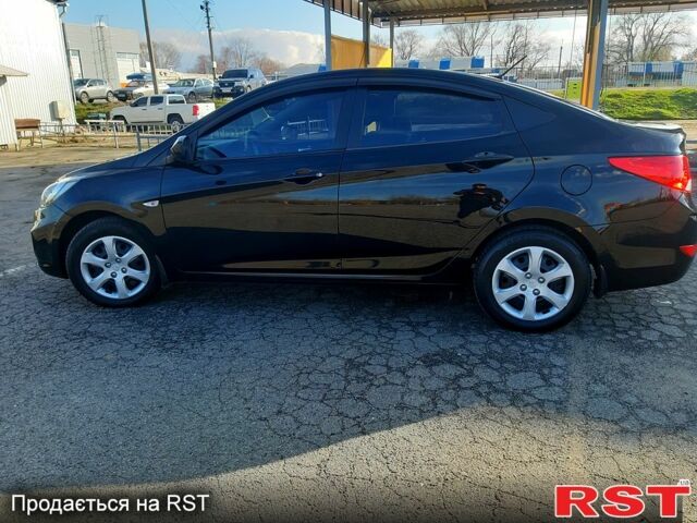 Черный Хендай Акцент, объемом двигателя 1.4 л и пробегом 95 тыс. км за 8900 $, фото 4 на Automoto.ua