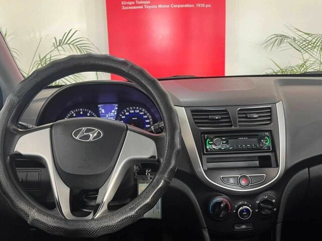 Чорний Хендай Акцент, об'ємом двигуна 1.4 л та пробігом 231 тис. км за 5453 $, фото 13 на Automoto.ua