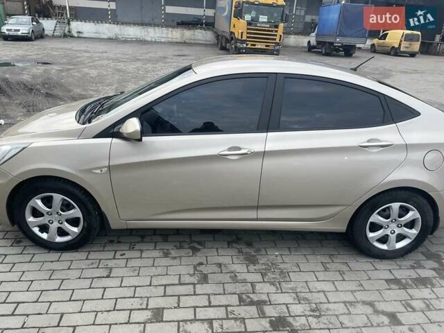 Чорний Хендай Акцент, об'ємом двигуна 1.4 л та пробігом 209 тис. км за 7500 $, фото 5 на Automoto.ua