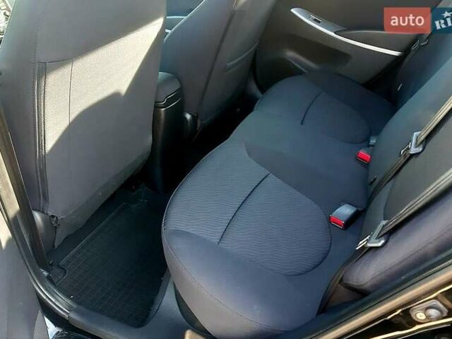 Черный Хендай Акцент, объемом двигателя 1.4 л и пробегом 95 тыс. км за 8900 $, фото 8 на Automoto.ua