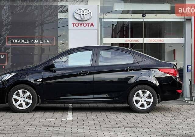 Чорний Хендай Акцент, об'ємом двигуна 1.4 л та пробігом 231 тис. км за 5443 $, фото 4 на Automoto.ua