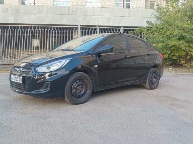 Хендай Акцент 2013 в Харькове на Automoto.ua Черный Хендай Акцент, объемом двигателя 0 л и пробегом 200 тыс. км за 4000 $, фото 1 на Automoto.ua