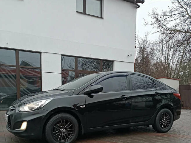 Чорний Хендай Акцент, об'ємом двигуна 1.4 л та пробігом 192 тис. км за 6800 $, фото 4 на Automoto.ua