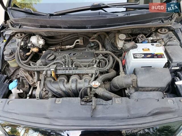 Хендай Акцент 2013 в Ирпене на Automoto.ua Черный Хендай Акцент, объемом двигателя 1.4 л и пробегом 215 тыс. км за 7800 $, фото 10 на Automoto.ua