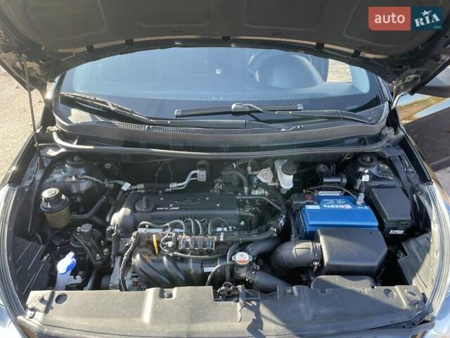 Хендай Акцент 2013 в Чернигове на Automoto.ua Черный Хендай Акцент, объемом двигателя 1.4 л и пробегом 221 тыс. км за 5900 $, фото 19 на Automoto.ua