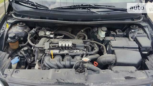 Черный Хендай Акцент, объемом двигателя 1.4 л и пробегом 236 тыс. км за 8100 $, фото 10 на Automoto.ua