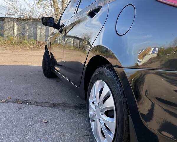 Хендай Акцент 2013 в Чернигове на Automoto.ua Черный Хендай Акцент, объемом двигателя 1.4 л и пробегом 221 тыс. км за 5900 $, фото 21 на Automoto.ua