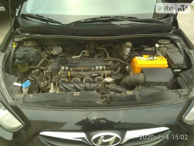 Черный Хендай Акцент, объемом двигателя 1.4 л и пробегом 158 тыс. км за 6000 $, фото 10 на Automoto.ua